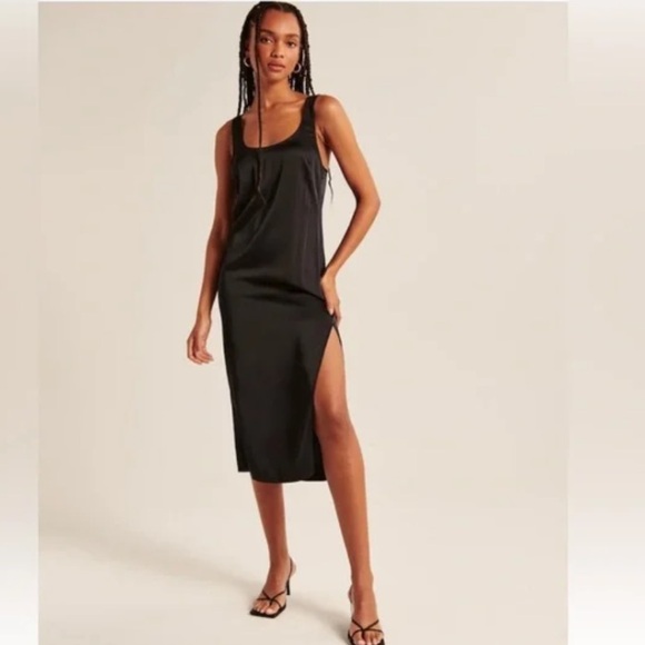 NWT Abercrombie Little Black Sexy Slip Maxi Cocktail Dress Size Medium - Picture 1 of 4